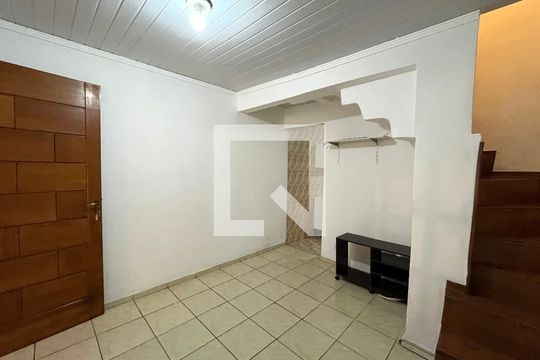 Sala de casa à venda com 2 quartos, 128m² em Vila Guarani (zona Sul), São Paulo