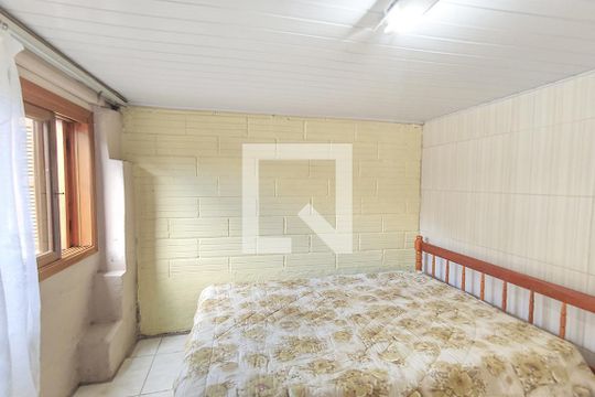 Quarto de casa para alugar com 1 quarto, 78m² em Canudos, Novo Hamburgo