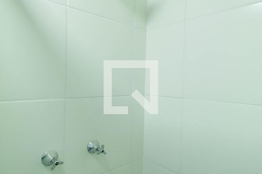 Banheiro de apartamento para alugar com 2 quartos, 42m² em Mooca, São Paulo