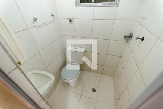 Banheiro  de casa para alugar com 1 quarto, 50m² em Jardim Peri, São Paulo
