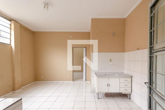 Cozinha de casa para alugar com 1 quarto, 50m² em Jardim Peri, São Paulo