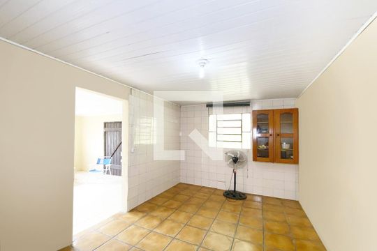 Cozinha de casa para alugar com 2 quartos, 78m² em Santa Teresa, São Leopoldo