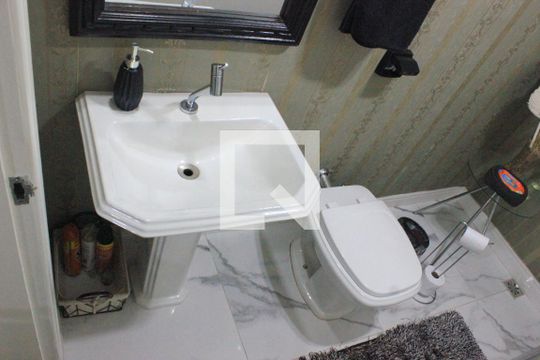 Lavabo  de casa à venda com 3 quartos, 255m² em Vila Rosália, Guarulhos