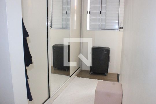 Closet de casa à venda com 3 quartos, 255m² em Vila Rosália, Guarulhos