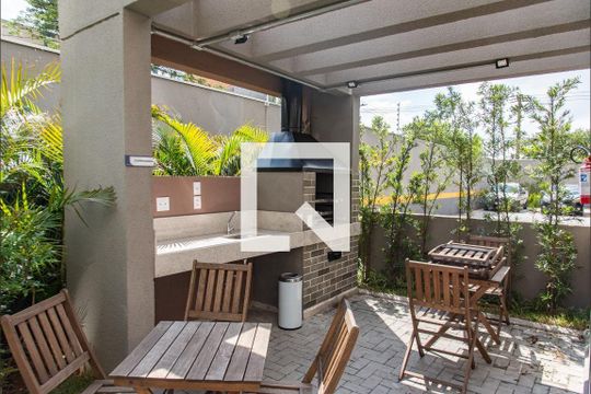 Churrasqueira de apartamento à venda com 2 quartos, 44m² em Vila Independência, São Paulo