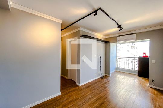 Apartamento à venda com 2 quartos, 55m² em Brás, São Paulo