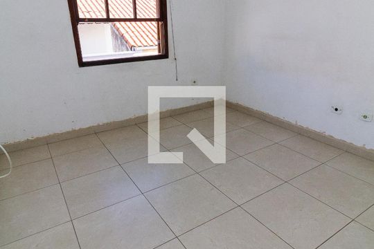 Quarto 1 de casa para alugar com 2 quartos, 100m² em Jardim Santa Maria, São Paulo