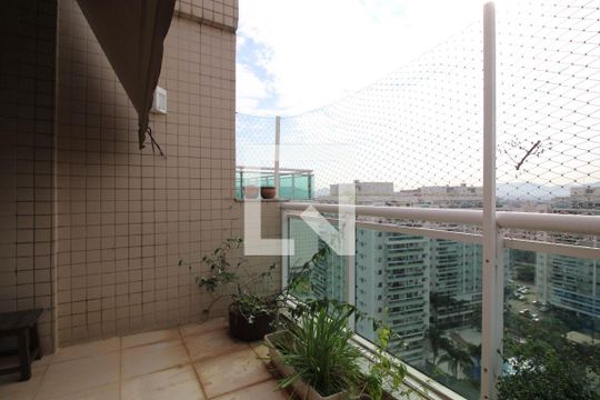 Quarto 1 - Varanda de apartamento à venda com 4 quartos, 178m² em Jacarepaguá, Rio de Janeiro