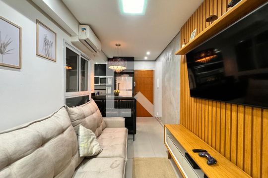 Sala de apartamento para alugar com 3 quartos, 110m² em Jardim Utinga, Santo André