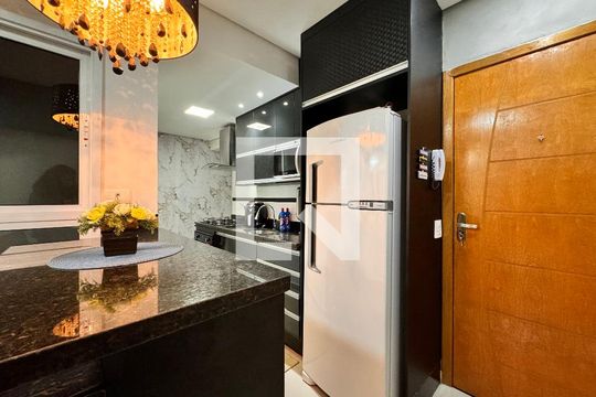 Cozinha de apartamento para alugar com 3 quartos, 110m² em Jardim Utinga, Santo André