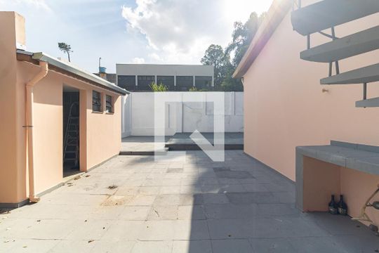 Quintal de casa à venda com 3 quartos, 464m² em Vila Santa Teresa (zona Sul), São Paulo