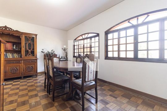 Sala de casa à venda com 3 quartos, 464m² em Vila Santa Teresa (zona Sul), São Paulo