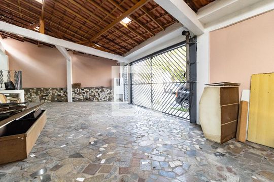 Garagem de casa à venda com 3 quartos, 464m² em Vila Santa Teresa (zona Sul), São Paulo