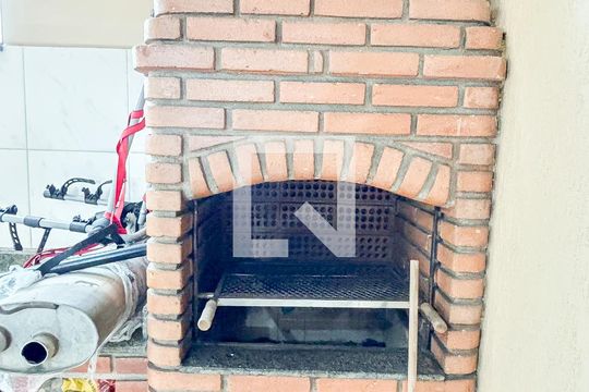 Churrasqueira de casa para alugar com 4 quartos, 250m² em Vila Alto de Santo Andre, Santo André