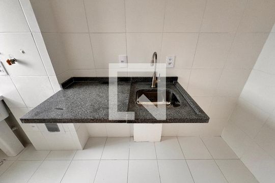 Cozinha de apartamento para alugar com 2 quartos, 53m² em Vila Metalúrgica, Santo André