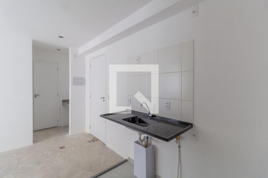Cozinha e Área de Serviço de apartamento para alugar com 2 quartos, 33m² em Vila Progresso (zona Leste), São Paulo