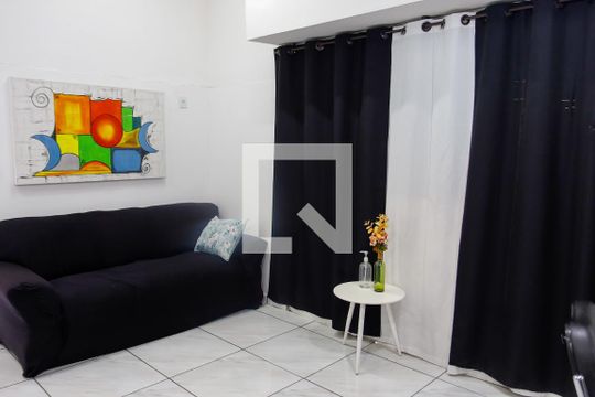 Escritório de casa à venda com 4 quartos, 320m² em Vila Yolanda, Osasco