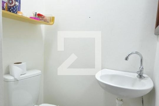 Lavabo de casa à venda com 3 quartos, 150m² em Vila Gustavo, São Paulo