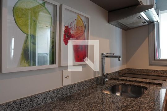 Cozinha de apartamento à venda com 1 quarto, 36m² em Sumarezinho, São Paulo