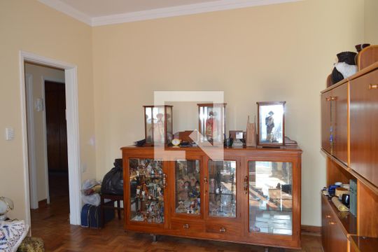 Sala de apartamento para alugar com 2 quartos, 78m² em Liberdade, São Paulo