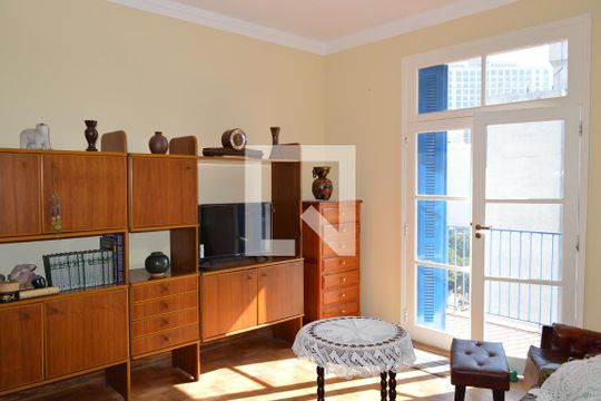 Apartamento para alugar com 2 quartos, 78m² em Liberdade, São Paulo