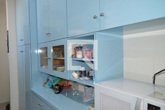 Cozinha de apartamento para alugar com 2 quartos, 78m² em Liberdade, São Paulo