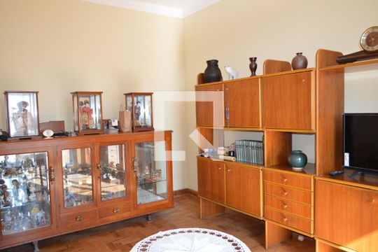 Sala de apartamento para alugar com 2 quartos, 78m² em Liberdade, São Paulo
