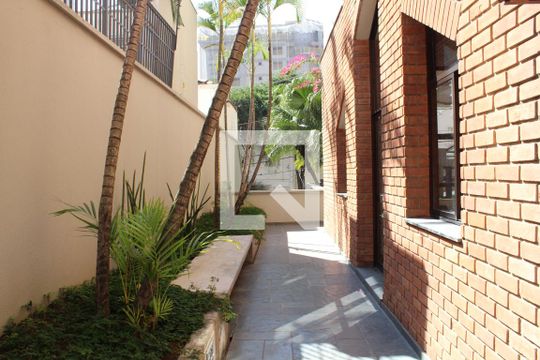 Área comum de apartamento à venda com 3 quartos, 280m² em Perdizes, São Paulo