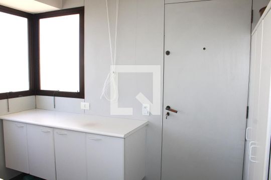 Área de Serviço de apartamento à venda com 3 quartos, 280m² em Perdizes, São Paulo