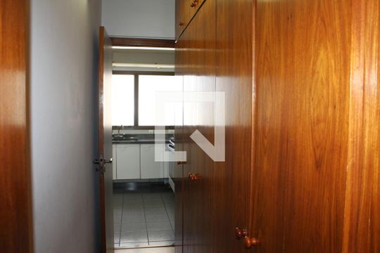 Armários da Cozinha de apartamento à venda com 3 quartos, 280m² em Perdizes, São Paulo