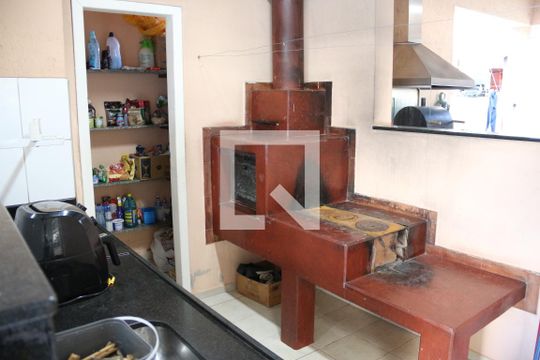 Cozinha de casa à venda com 3 quartos, 250m² em Jardim Riacho das Pedras, Contagem