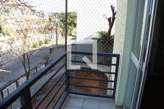 Varanda Quarto 3 de casa à venda com 3 quartos, 250m² em Jardim Riacho das Pedras, Contagem