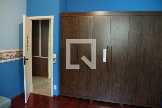 Quarto 1 de casa à venda com 3 quartos, 250m² em Jardim Riacho das Pedras, Contagem