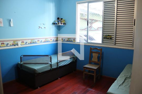 Quarto 1 de casa à venda com 3 quartos, 250m² em Jardim Riacho das Pedras, Contagem