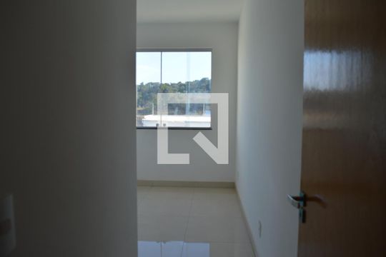 Suite de casa à venda com 3 quartos, 210m² em Nacional, Contagem