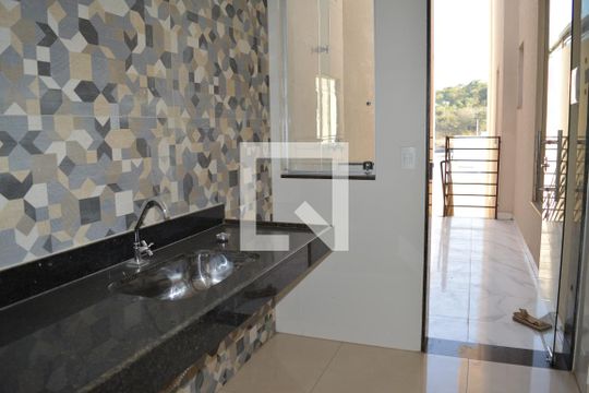 Cozinha de casa à venda com 3 quartos, 210m² em Nacional, Contagem