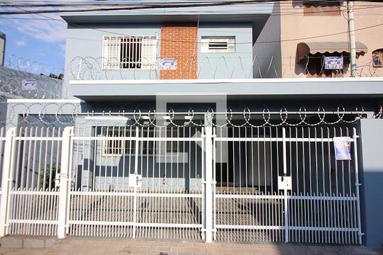 Fachada  de casa à venda com 3 quartos, 100m² em Vila Mariza, São Bernardo do Campo