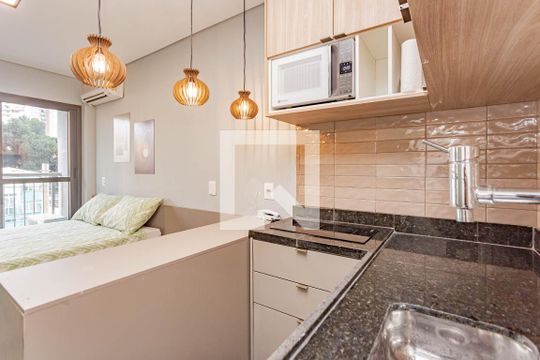 Cozinha de apartamento à venda com 1 quarto, 25m² em Ipiranga, São Paulo