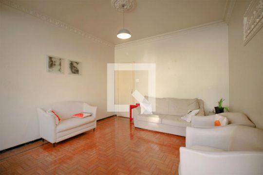 Sala de casa à venda com 6 quartos, 350m² em Cruzeiro, Belo Horizonte