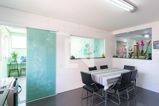 Cozinha de casa à venda com 3 quartos, 226m² em Chácara Califórnia, São Paulo