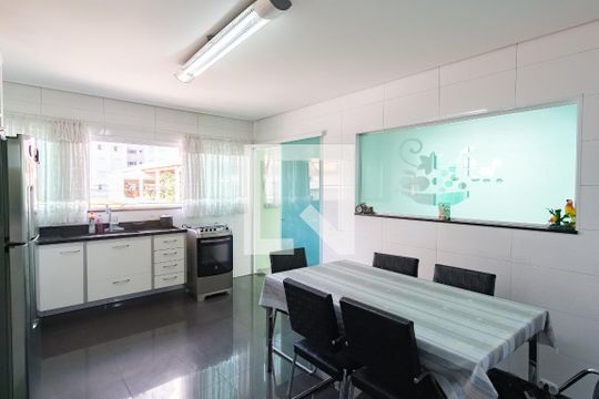 Cozinha de casa à venda com 3 quartos, 226m² em Chácara Califórnia, São Paulo