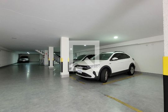 Garagem de apartamento para alugar com 3 quartos, 160m² em Silveira, Santo André