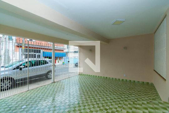 Garagem de casa à venda com 5 quartos, 400m² em Vila Alpina, São Paulo