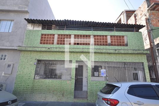 Fachada de casa à venda com 2 quartos, 56m² em Jardim Brasil (zona Norte), São Paulo