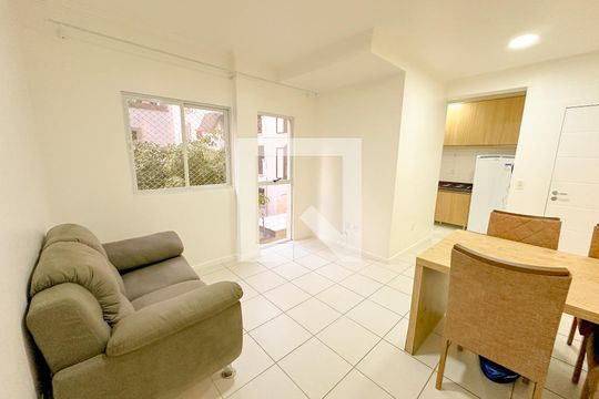 Apartamento para alugar com 2 quartos, 75m² em Canasvieiras, Florianópolis
