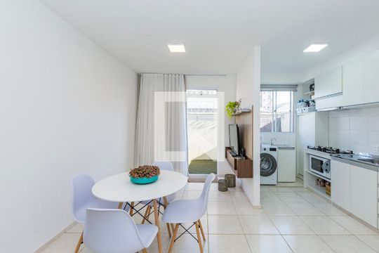 Sala de apartamento à venda com 1 quarto, 82m² em Palmeiras, Belo Horizonte