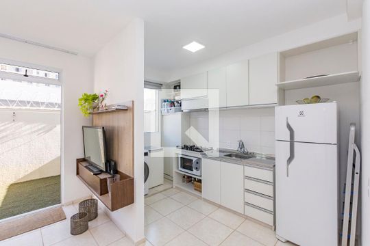 Cozinha de apartamento à venda com 1 quarto, 82m² em Palmeiras, Belo Horizonte