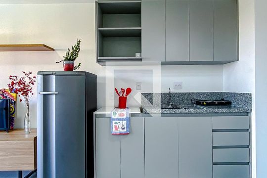 Cozinha de kitnet/studio à venda com 1 quarto, 34m² em Vila Mariana, São Paulo