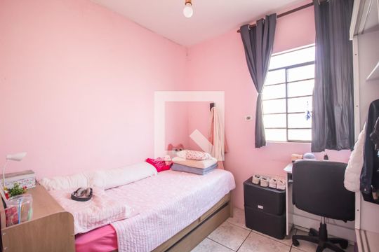 Quarto 2 de casa à venda com 5 quartos, 280m² em Cipava, Osasco