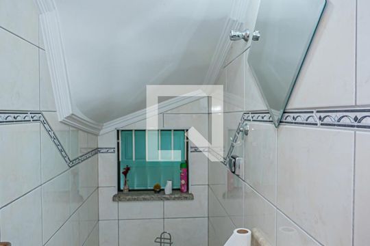 Lavabo de casa à venda com 3 quartos, 168m² em São Domingos, São Paulo